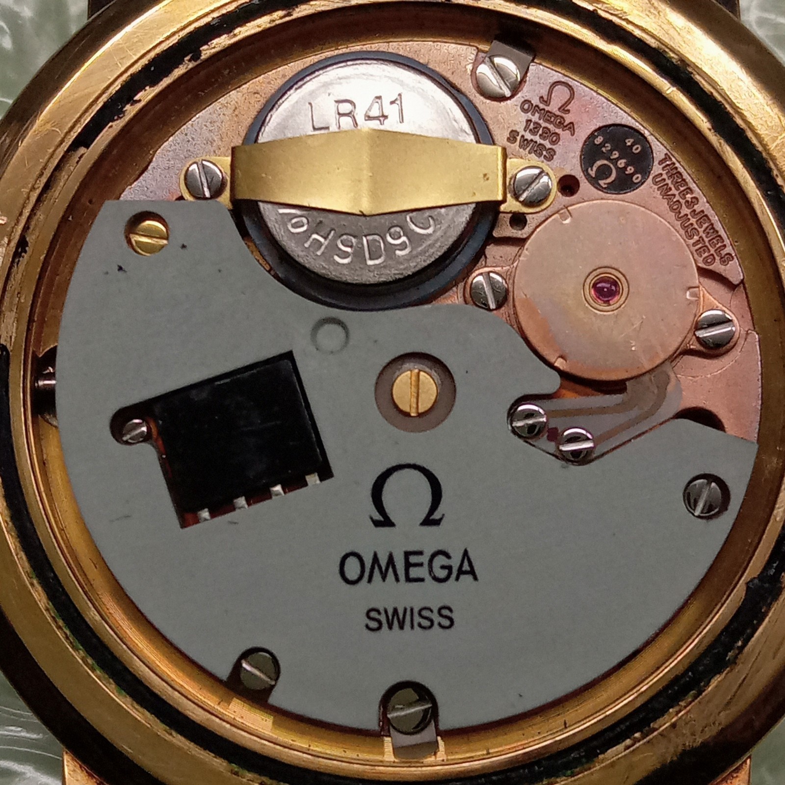 Vintage [Exc+5] Omega Constellation Cal.1330 Gold Push Crown Men’s Qz Watch UU12