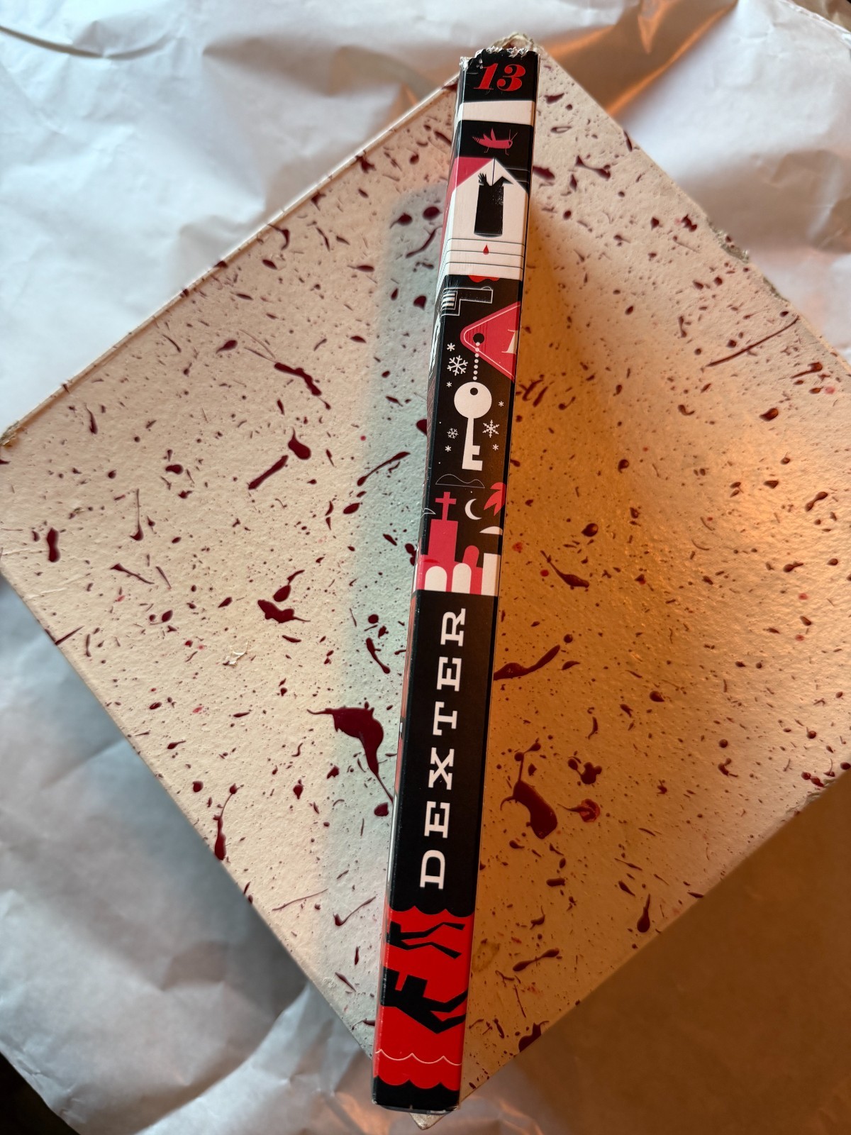 Dexter Series Vannen Watch – 2013 Dark Pasenger Artist Signed Box Never Worn