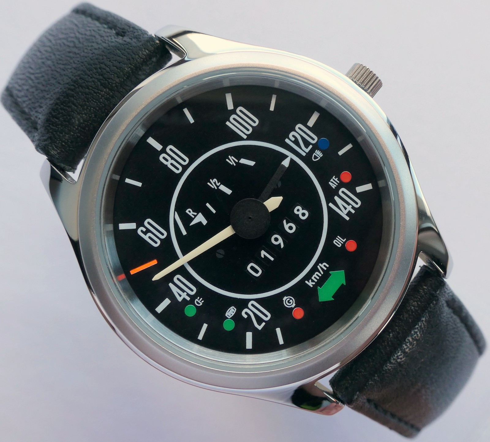 Volkswagen VW 1968 Beetle Bug Kafer Classic Speedometer Car Accessory Watch
