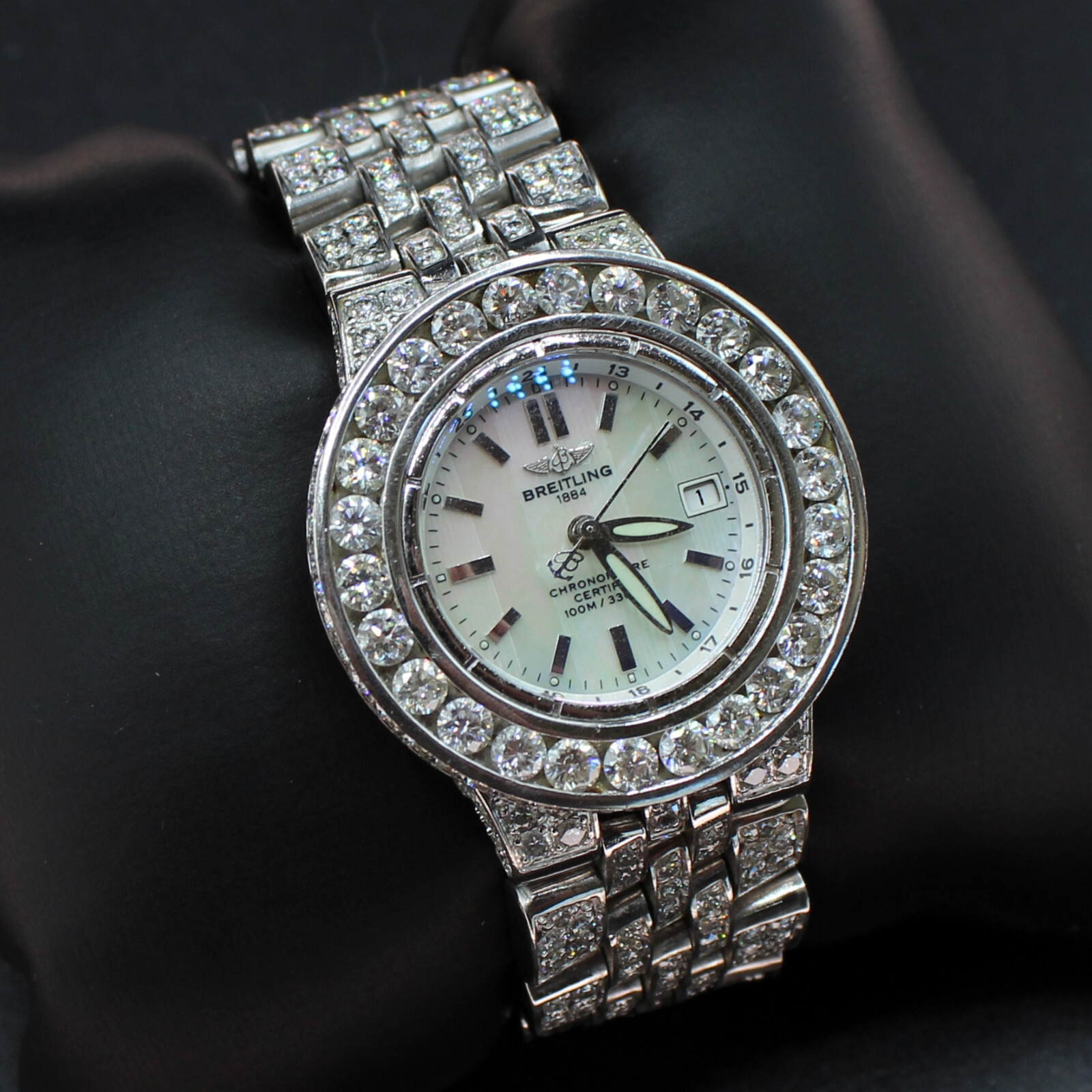 21 CARAT BUST DOWN BREITLING STARLINER WHITE MOTHER OF PEARL DIAL DIAMOND WATCH!