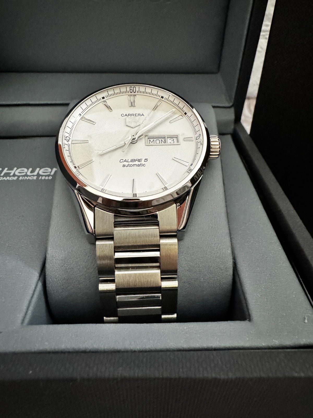 TAG HEUER Carrera Caliber 5 Automatic 41 mm Mens Watch WAR201B.BA0723 White Dial
