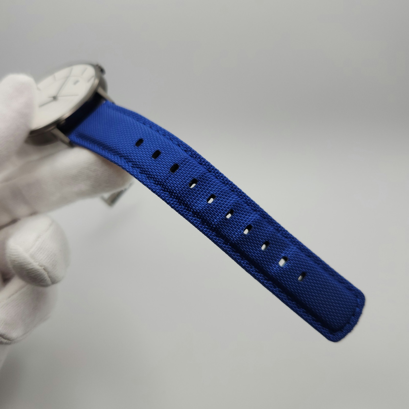 Linjer 02-GU Men’s 41mm Quartz Watch w/ Blue Strap