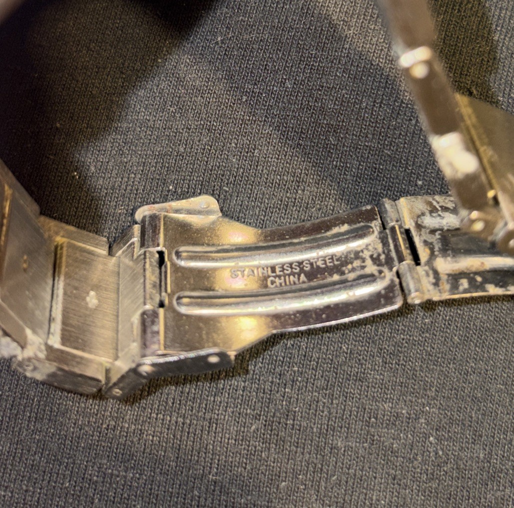 BIG Mossimo Watch (For Parts Not Working) Chrome On Black Green FMDMO132