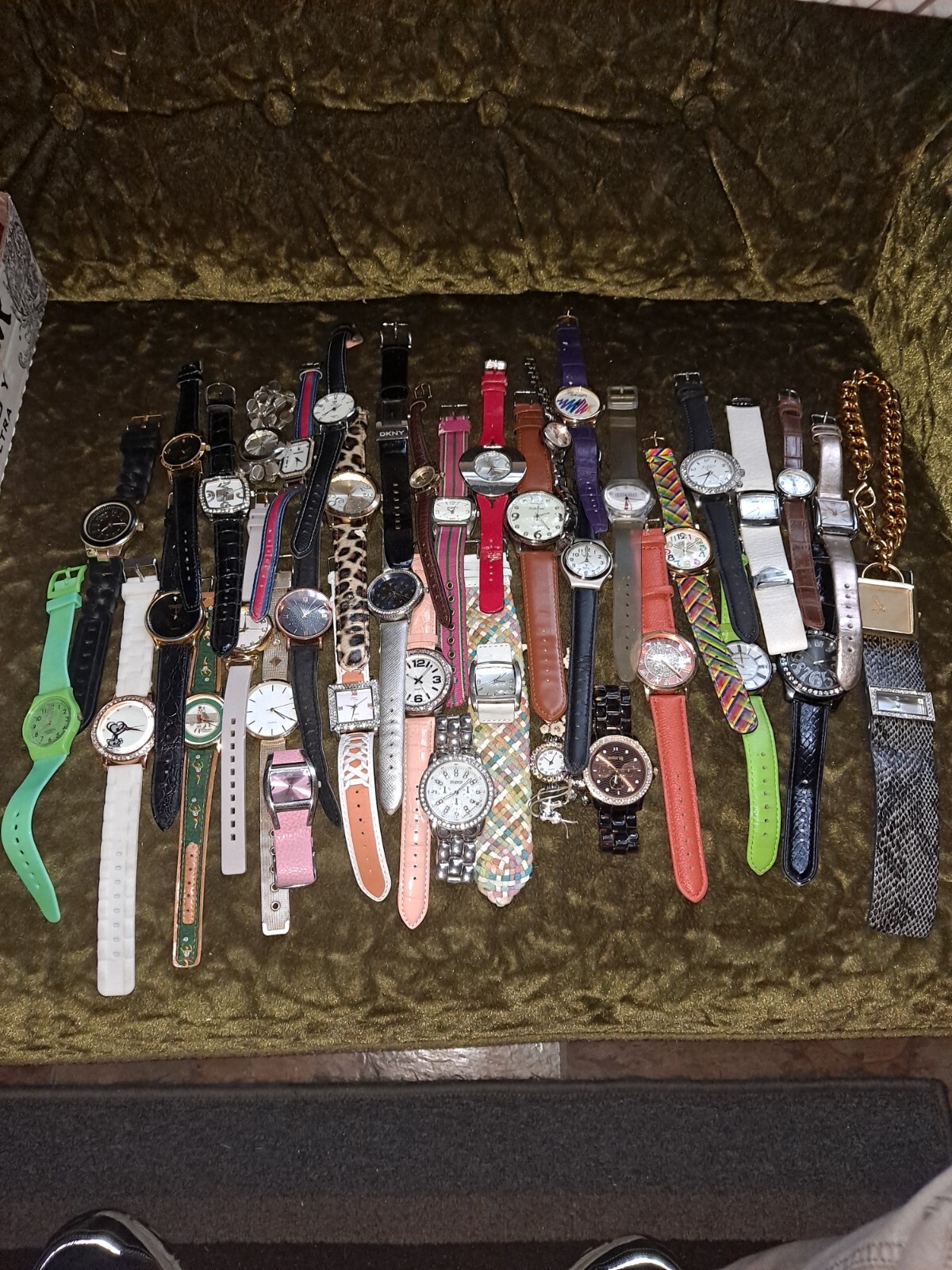 41 Ladies Quartz Watches VARIETY of Brands As Shown!