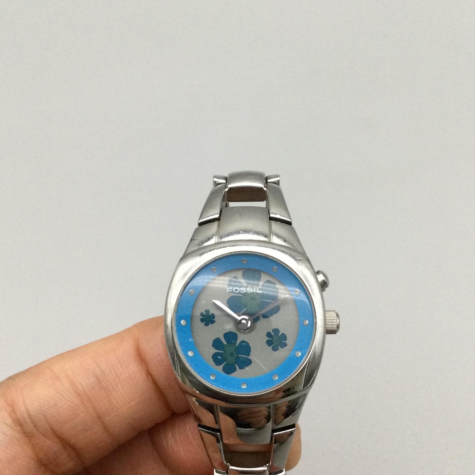 Fossil Big Tic Womens Watch 23mm Blue Floral Dial ES-9675 New Battery 5.75″