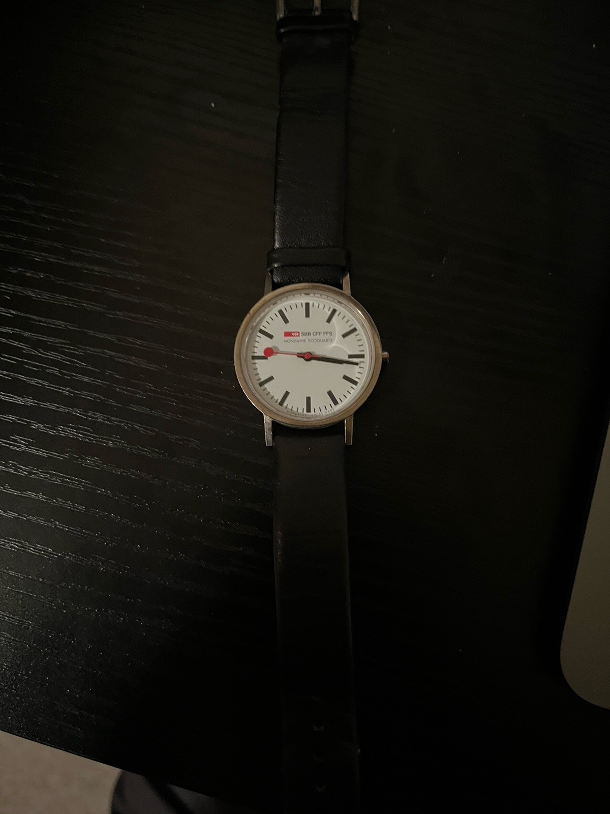 FREE SHIPPING! Mondaine SBB CFF FFS Official Swiss Railways Watch M7606.209