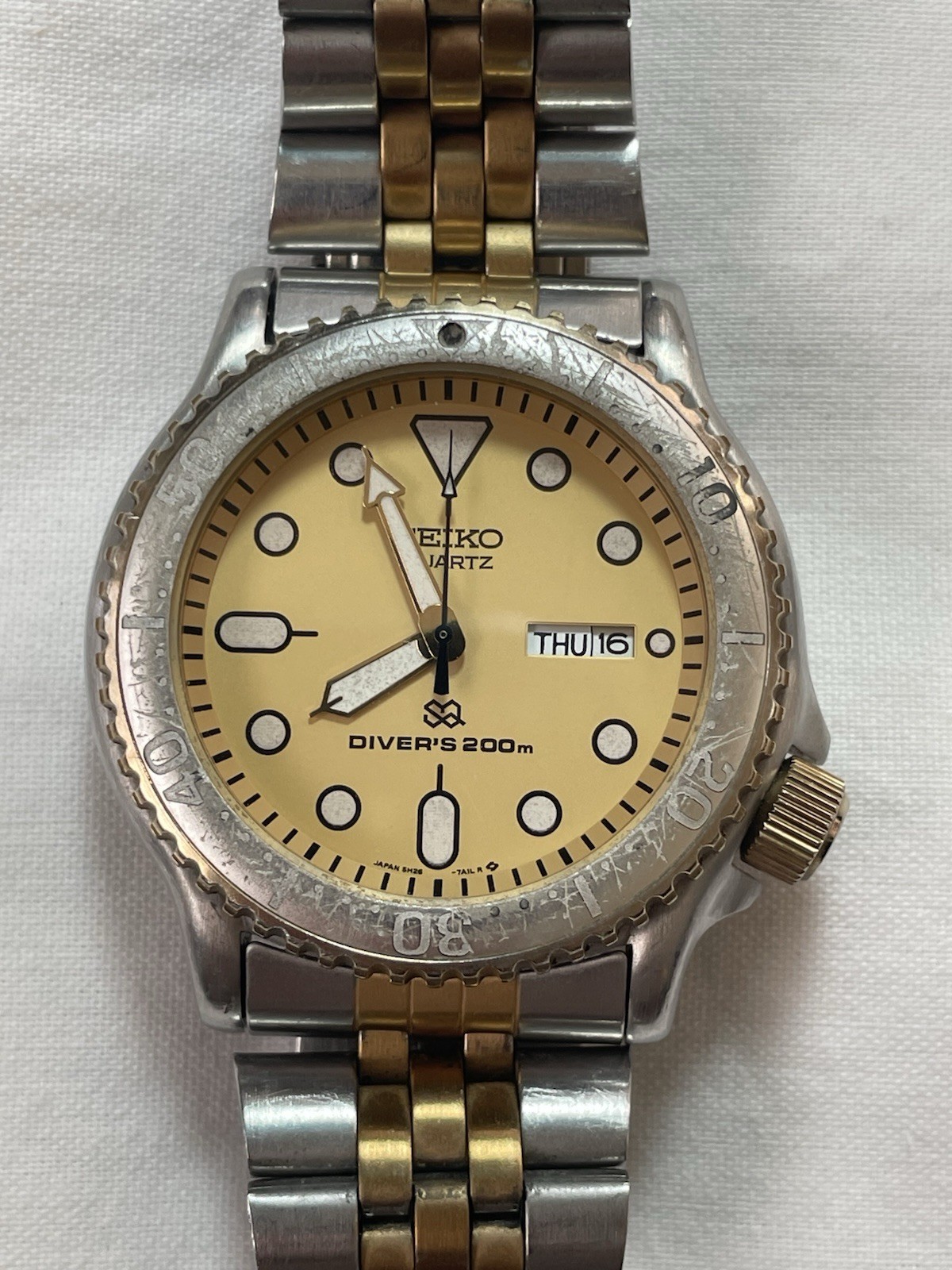 Seiko Diver’s 200m 5H26-7A10 Quartz Watch English/Arabic Day Vintage