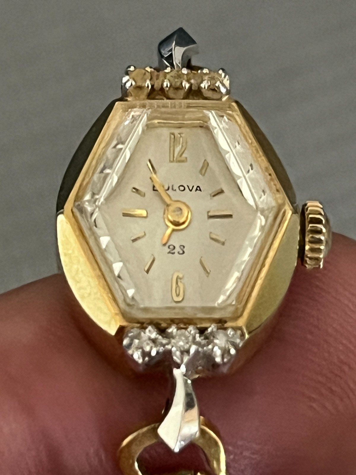 1960s Bulova La Petite 23J Solid 14K Gold Diamond Watch FULL SET Case Cards 1966