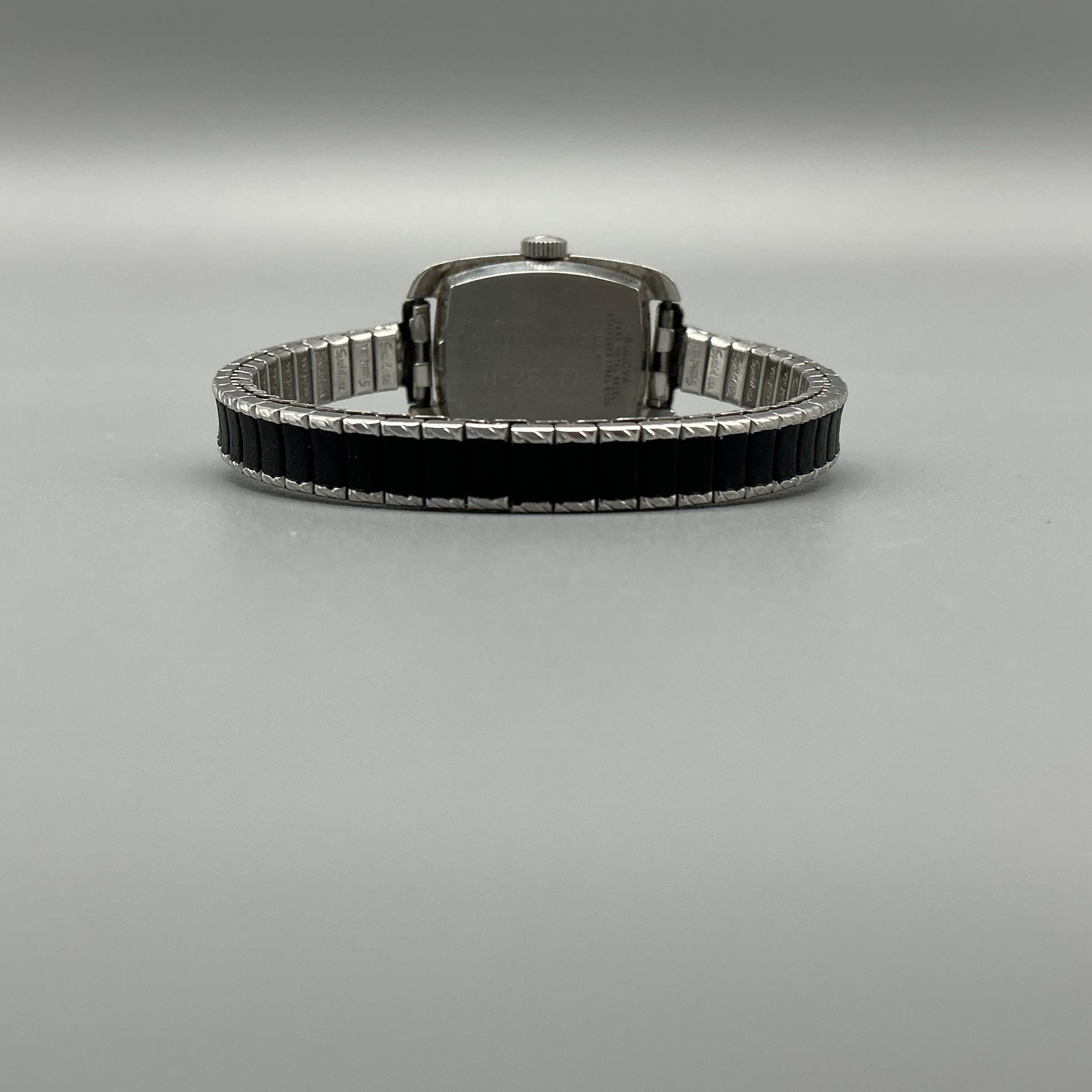Vintage Bulova Accutron Womens Watch 20mm Silver Tone Stretch Band New Battery