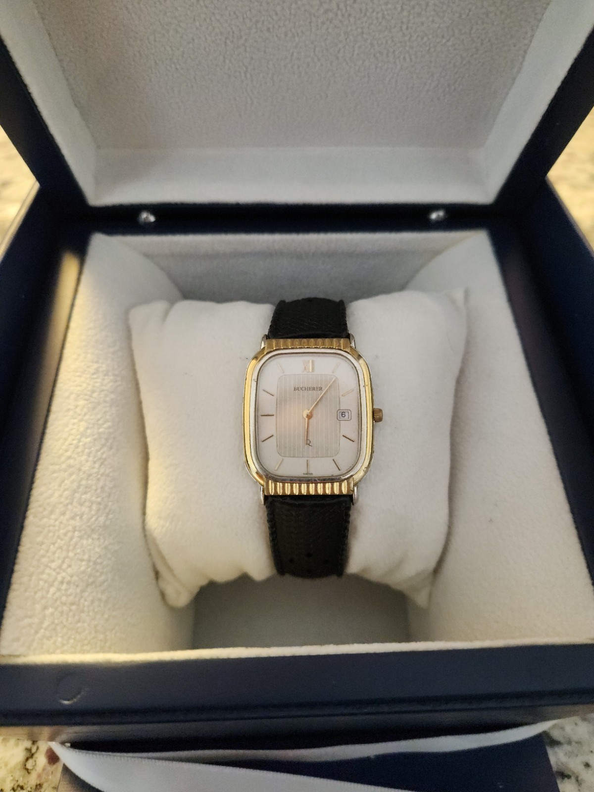 Bucherer Men’s Tank Date W/ Gift Box Display