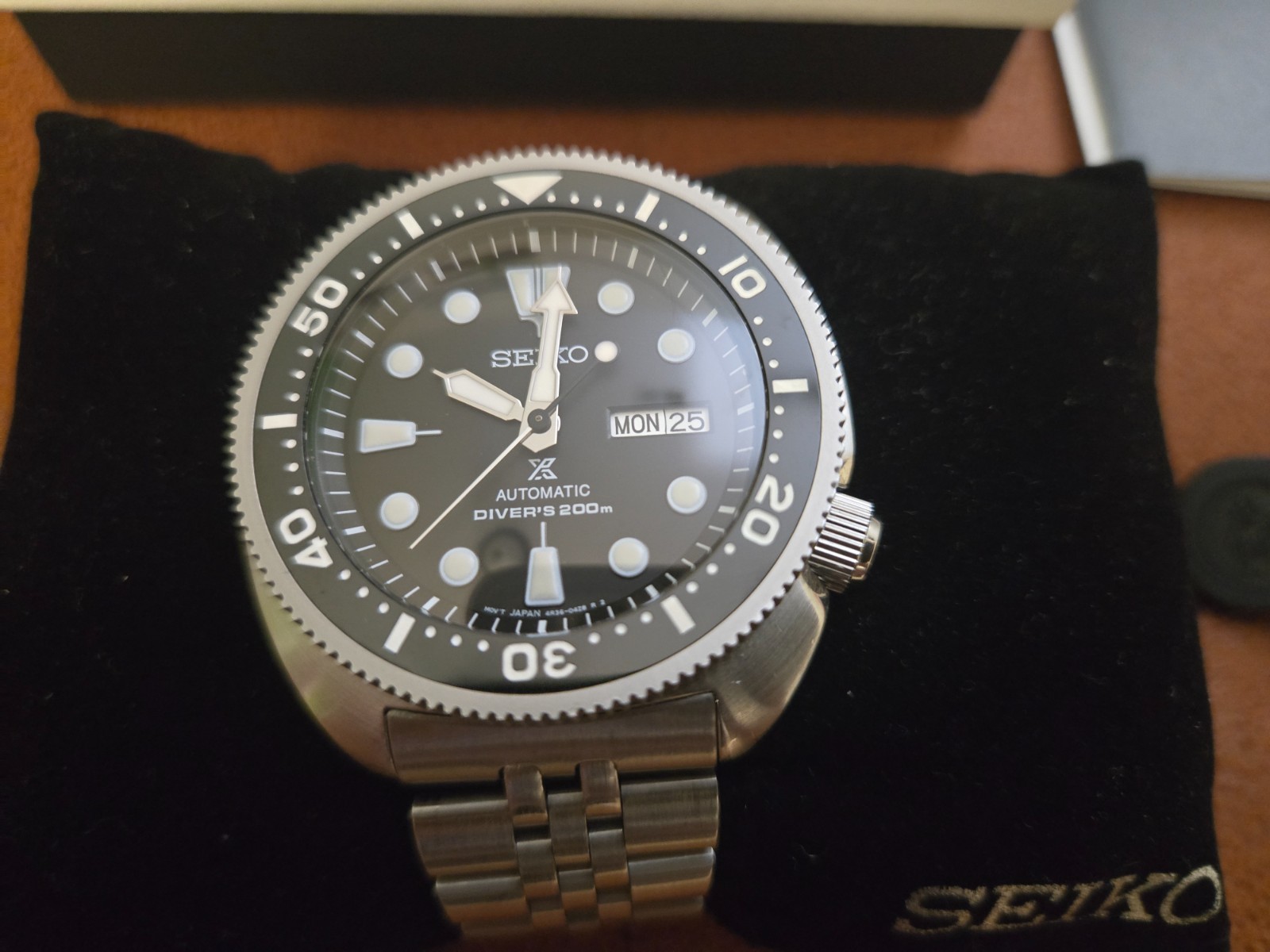 Seiko SRP777 Turtle Automatic Dive Watch – Sapphire Crystal, Uncle Seiko Z199