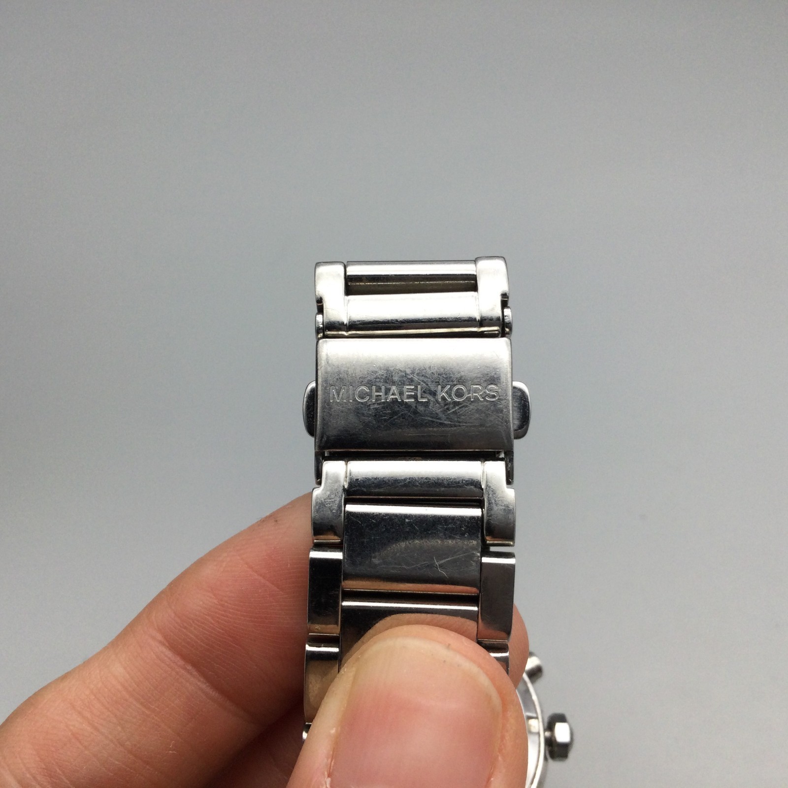 Michael Kors Watch Women MK-5353 Pave Silver Tone Date New Battery 6.5″