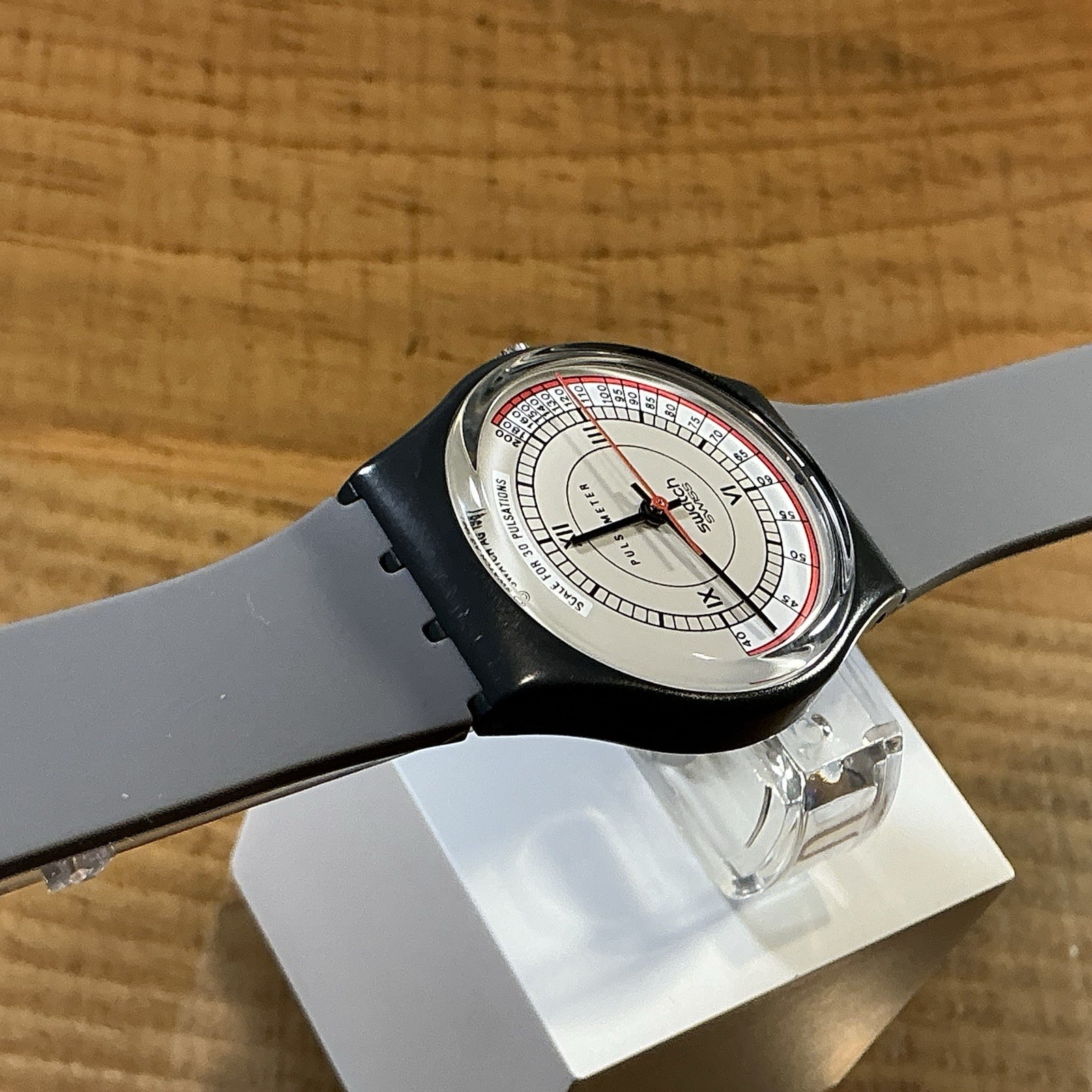 PULSOMETER – GA106 – 1980’s – NEW STRAP – 34mm