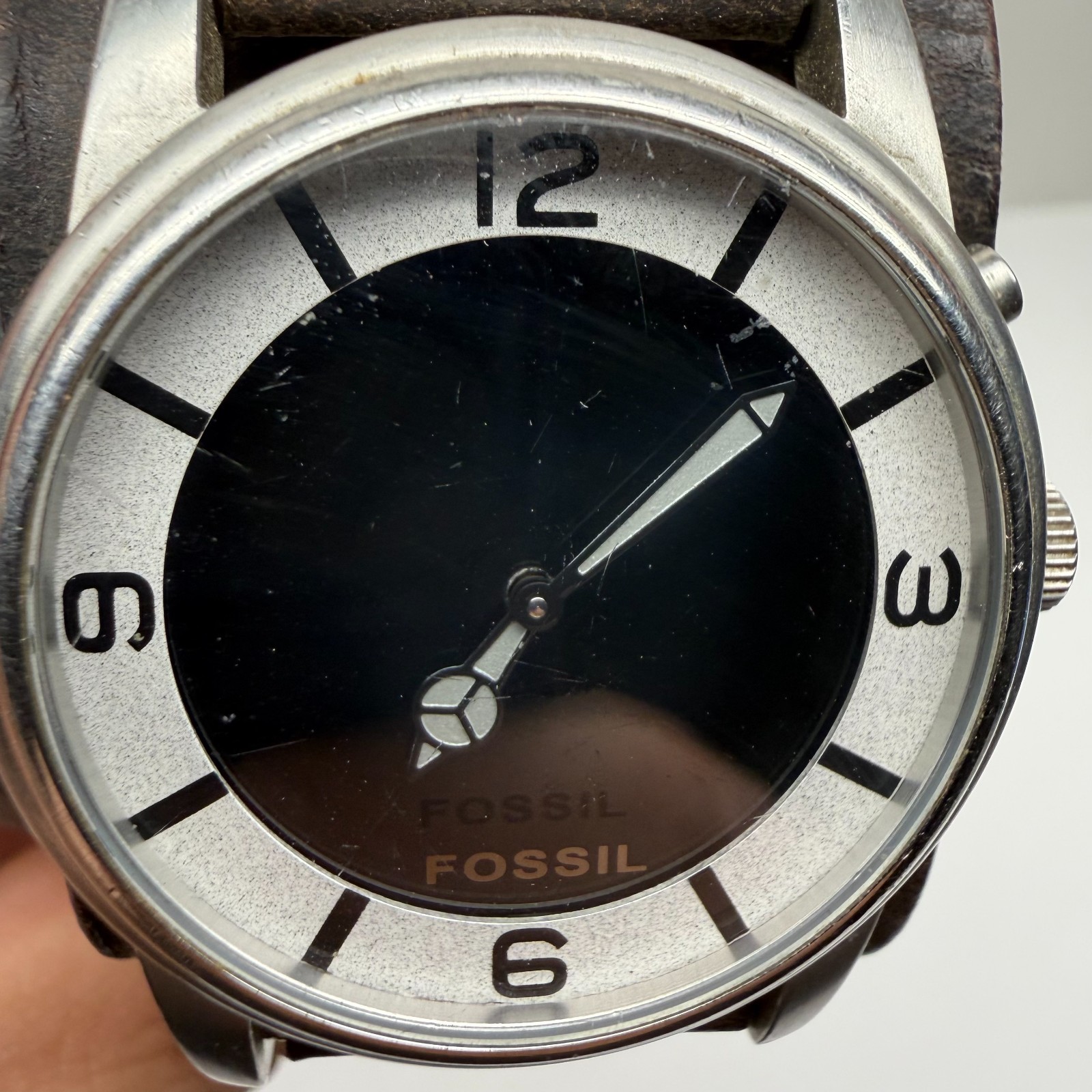 RARE Fossil BIG TIC BG-1041 Watch LCD Center Leather CUFF Band – UNTESTED AS IS