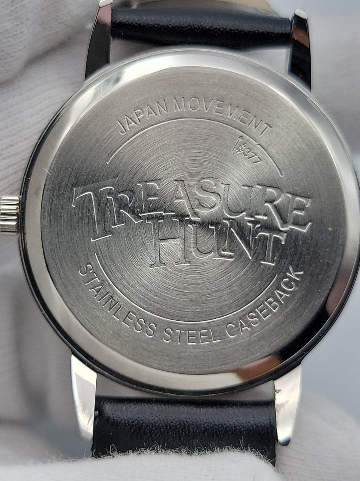 Las Vegas Teasure Hunt Men Watch 35mm Black Straps 5.75″-7.5″, Runs