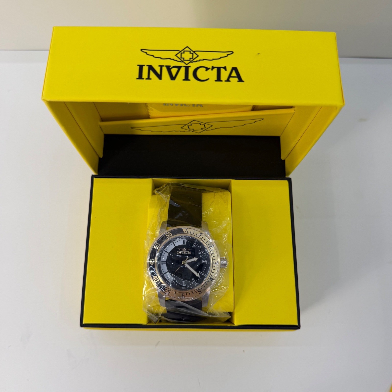 Invicta Pro Diver 34097 Men Black Dial Gold Bezel Silicone Strap Watch New