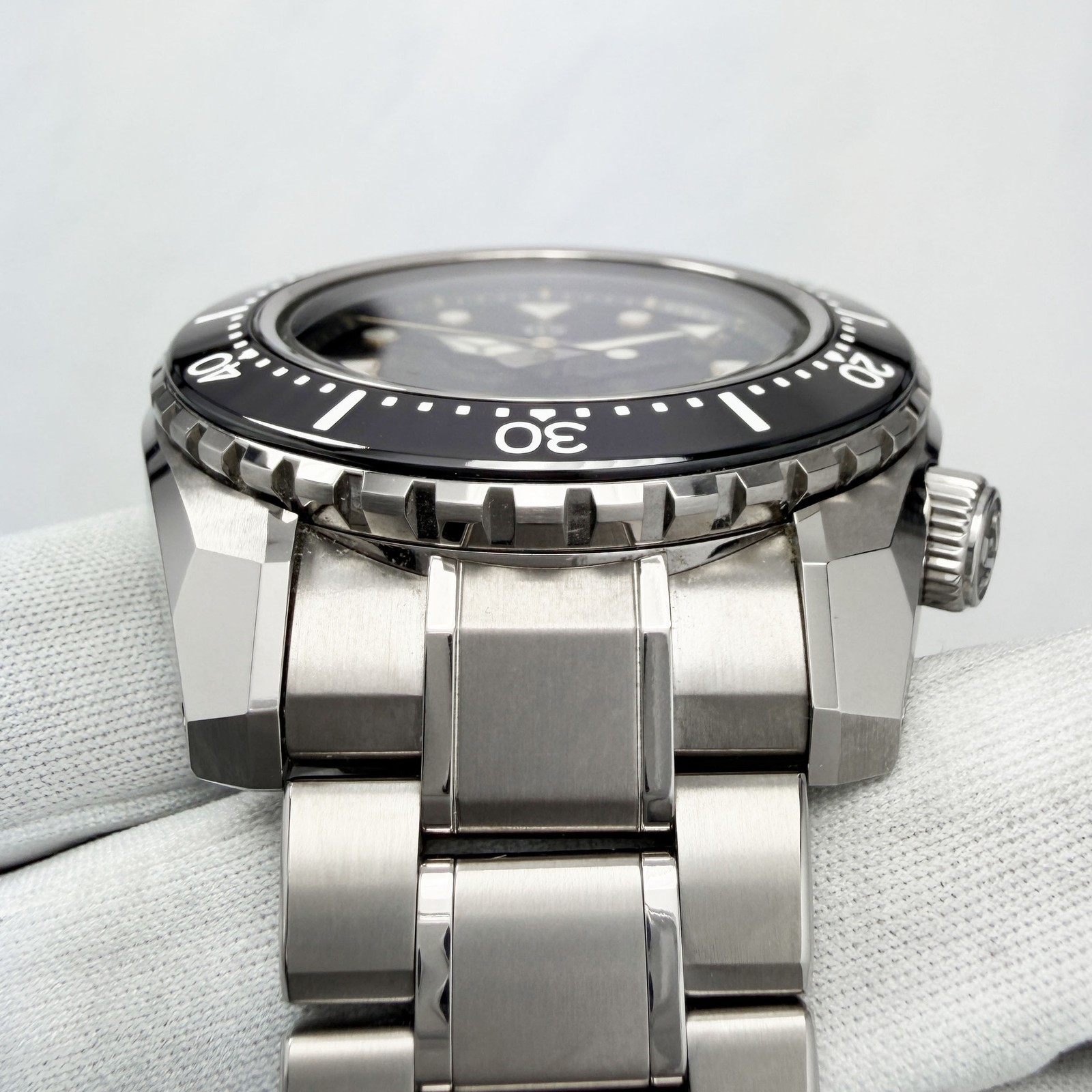 Grand Seiko Hi-Beat SBGH255 46MM Black Titanium Box Paper