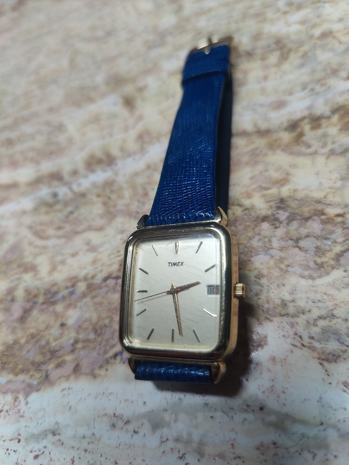 Vintage Timex T94 Quartz New Blue Lizzard Calf Leather Band Classic