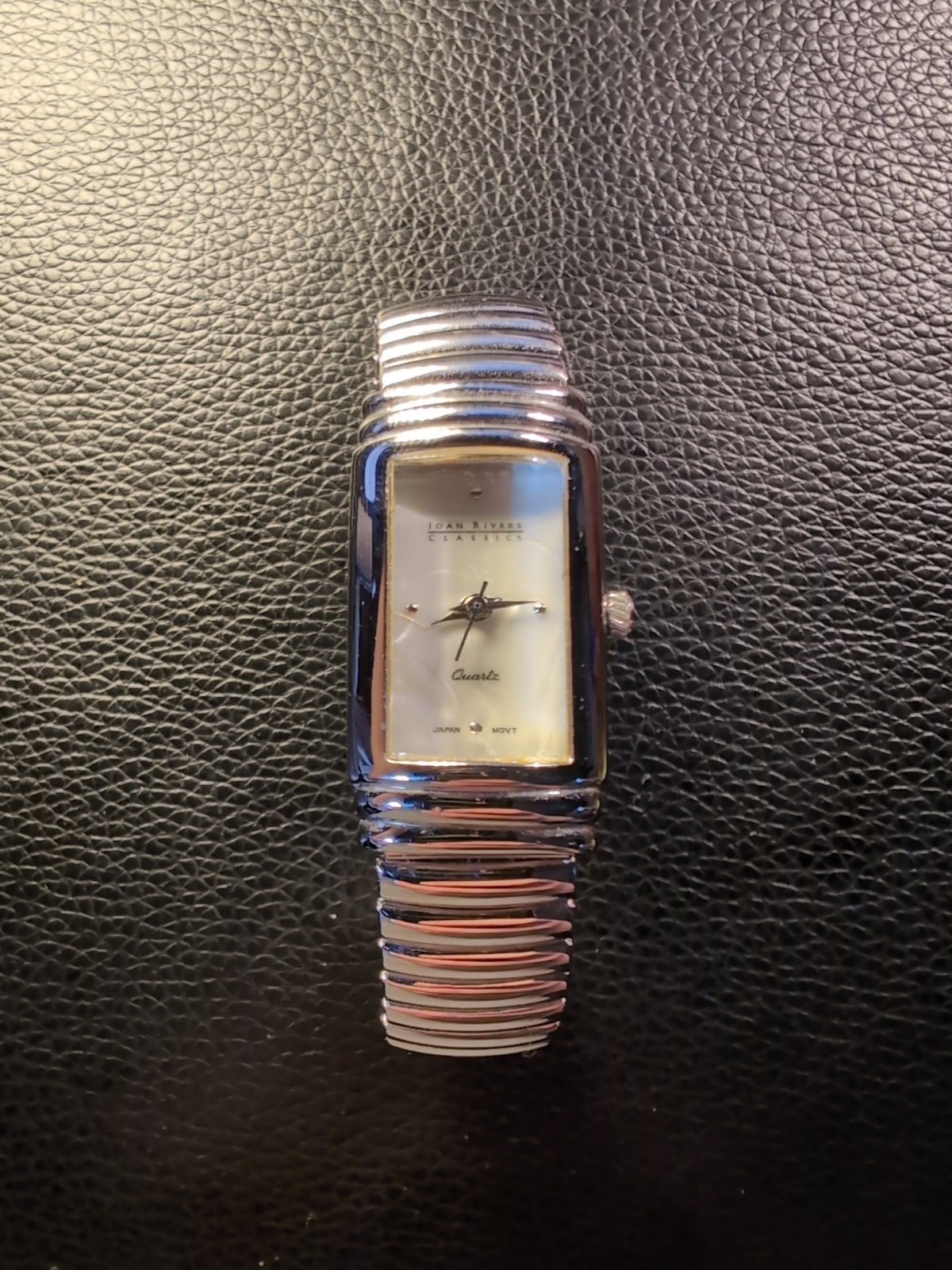 VTG Joan Rivers Classics Tank Style Mop Dial Silver Tone Watch Stretch 924QBS