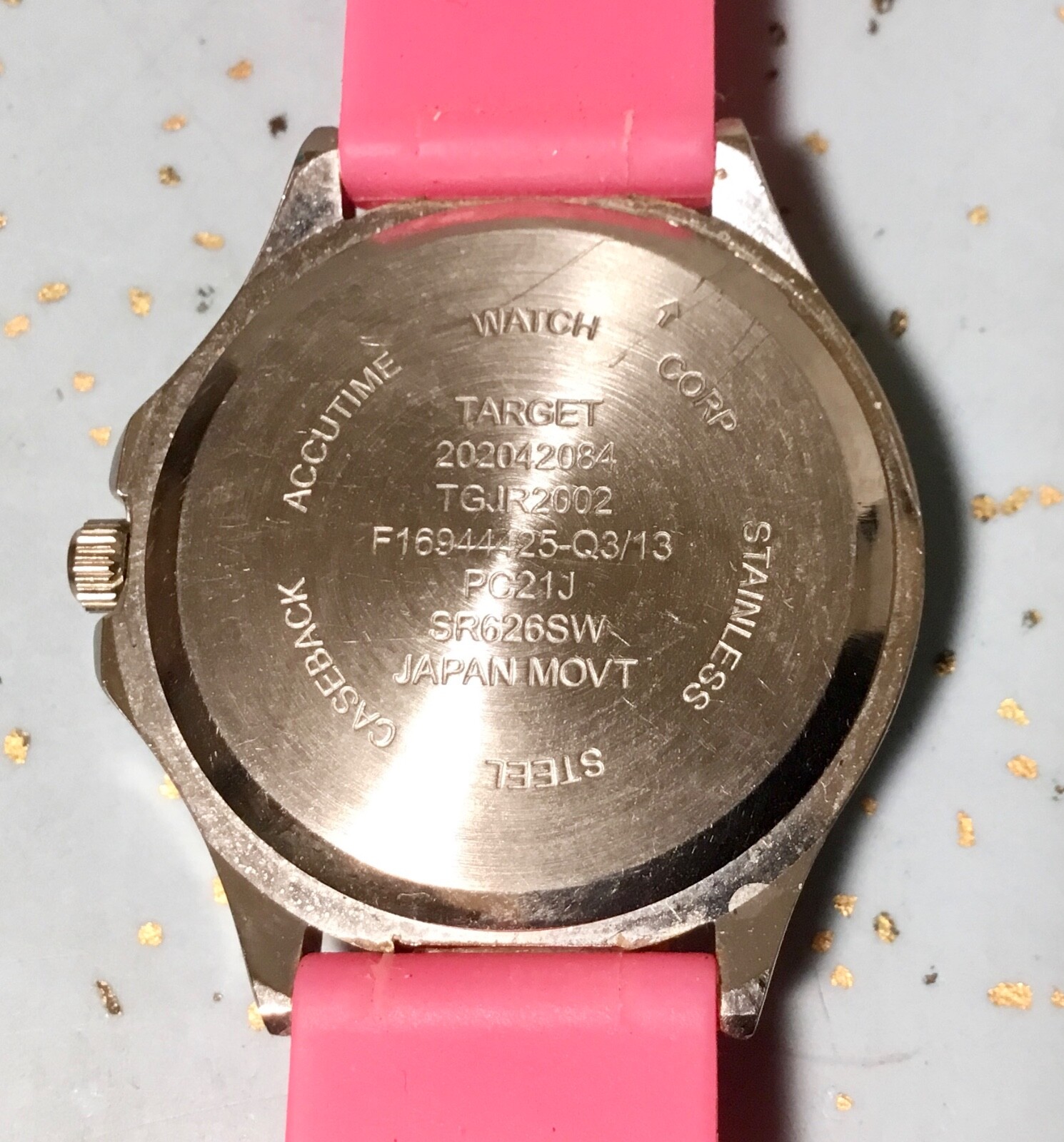 TARGET EXCLUSIVE TEEN LOVE WATCH ACCUTIME TGJR2002 EMBELLISHED BEZEL PINK BAND