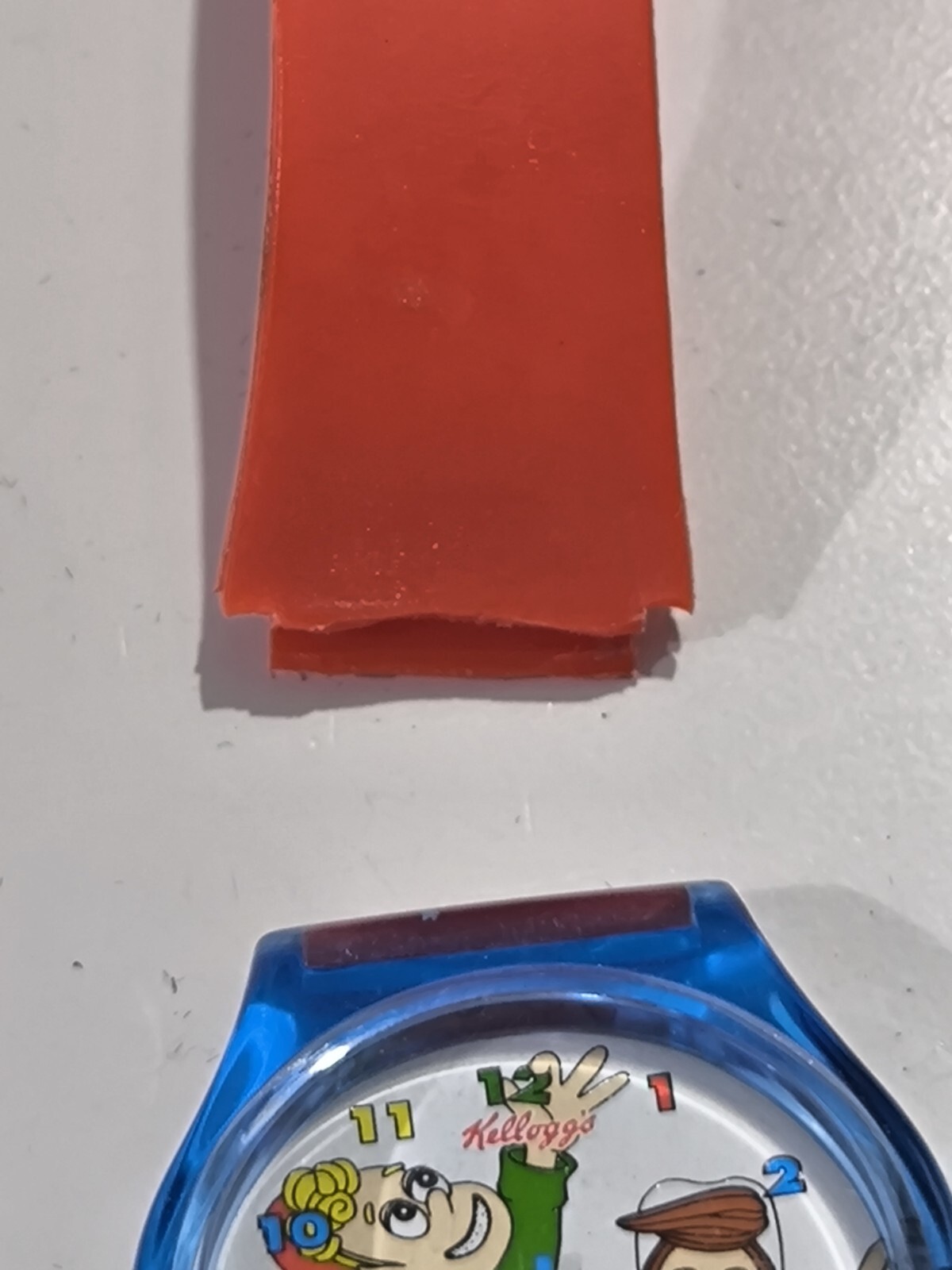 Kellogs Quartz Watch Working But Strap Is Damaged