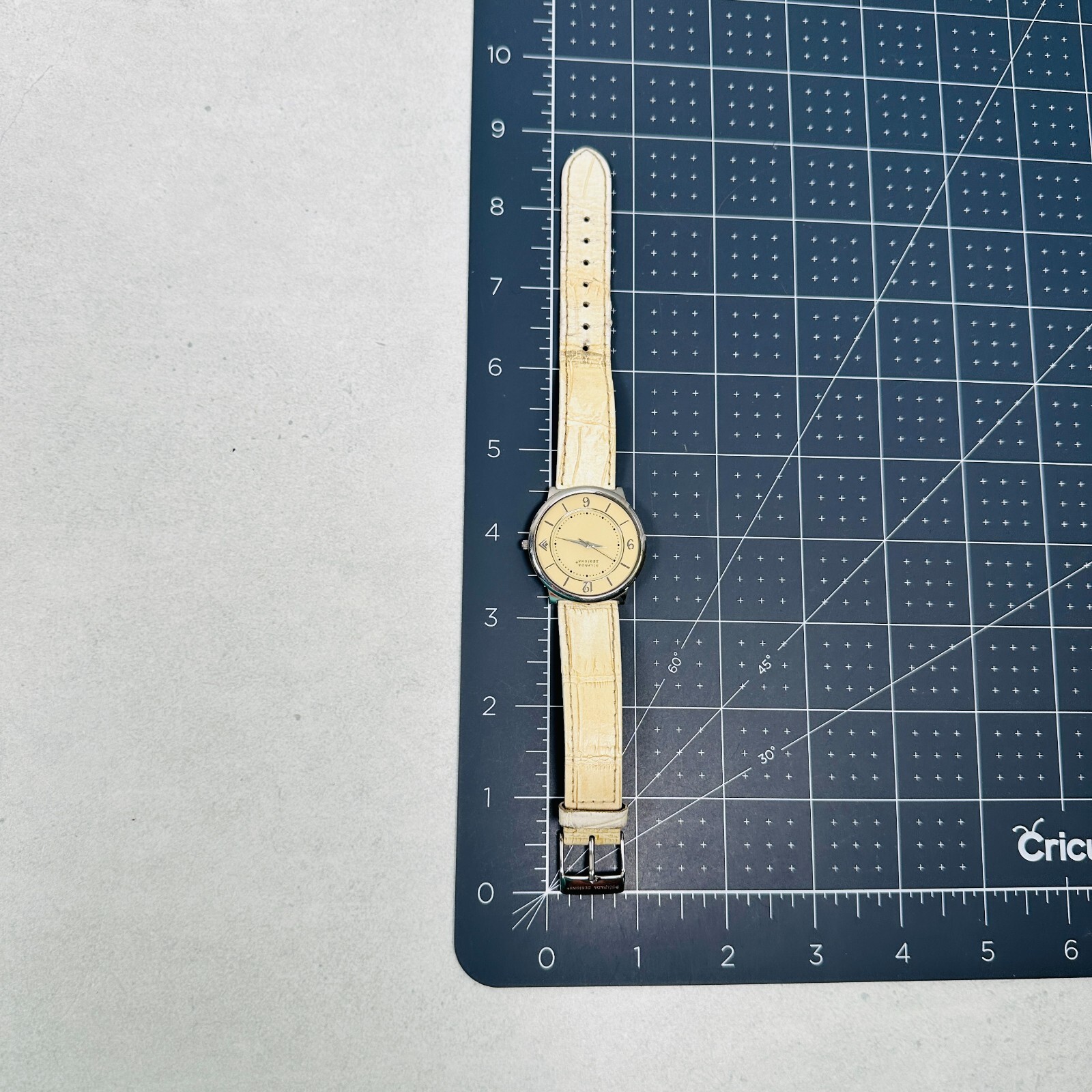 Silpada Designs Watch Womens 34mm Cream Leather Band Silver Tone New Battery