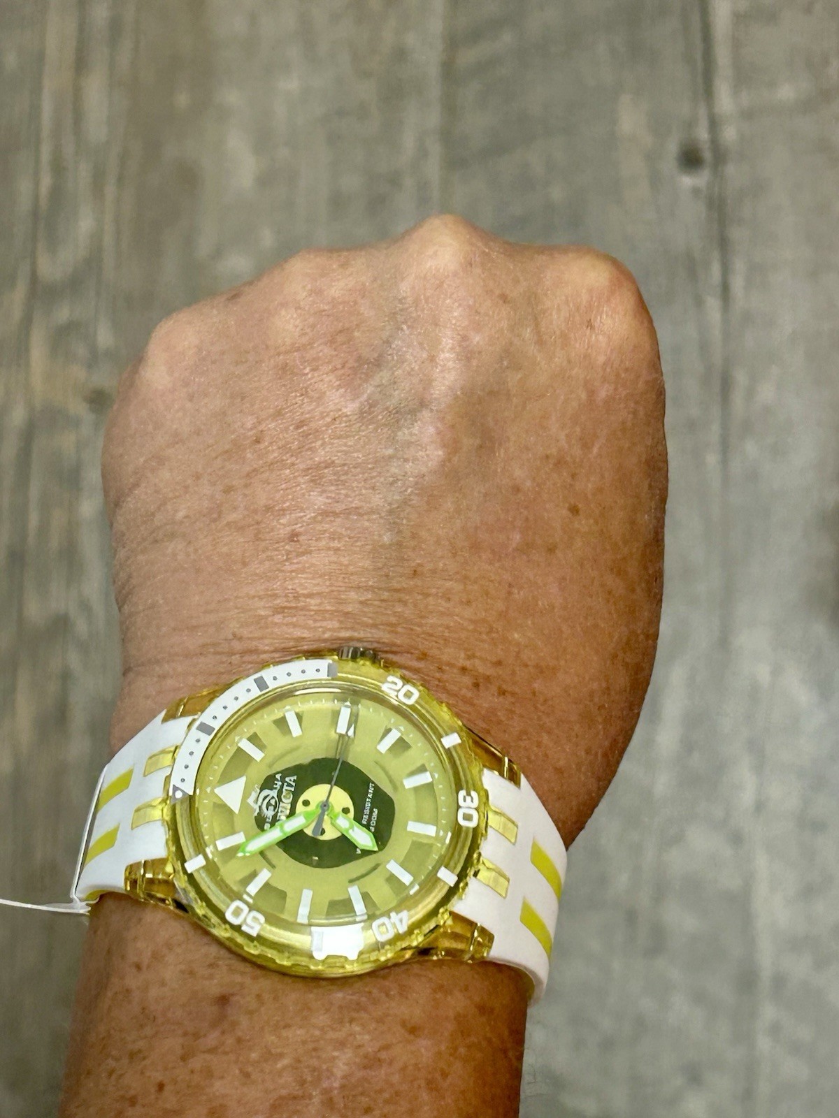 INVICTA Subaqua 44mm Watch, WR 100m, 8” Wrist, New/Box/3yr Wnty, Yellow & White