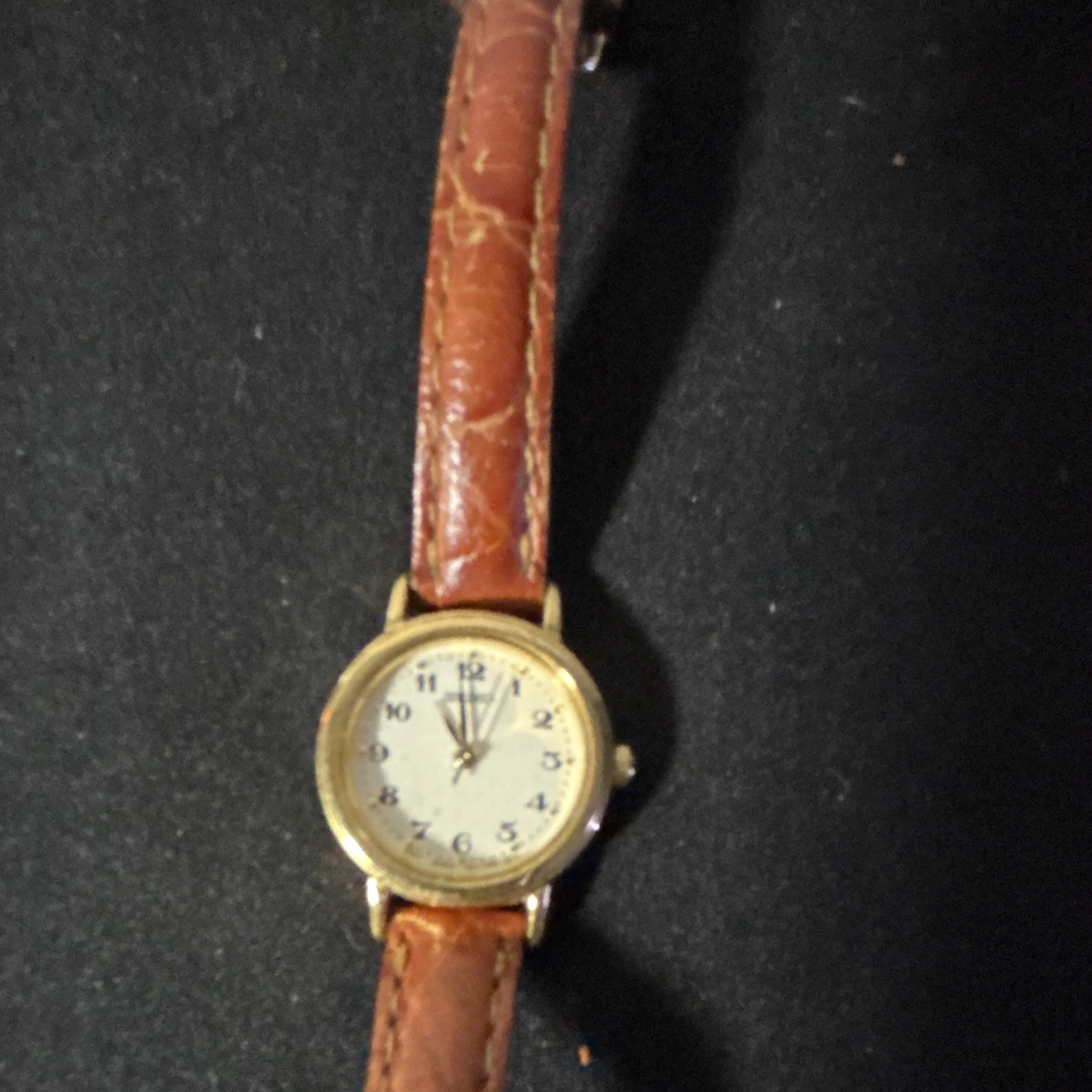 2003 Seiko Lassale Women’s Quartz Dress Watch Gold Tone White Dial Brown Leather