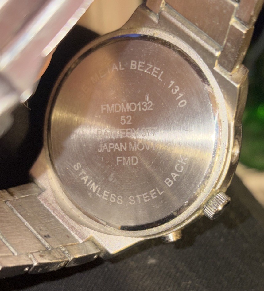 BIG Mossimo Watch (For Parts Not Working) Chrome On Black Green FMDMO132