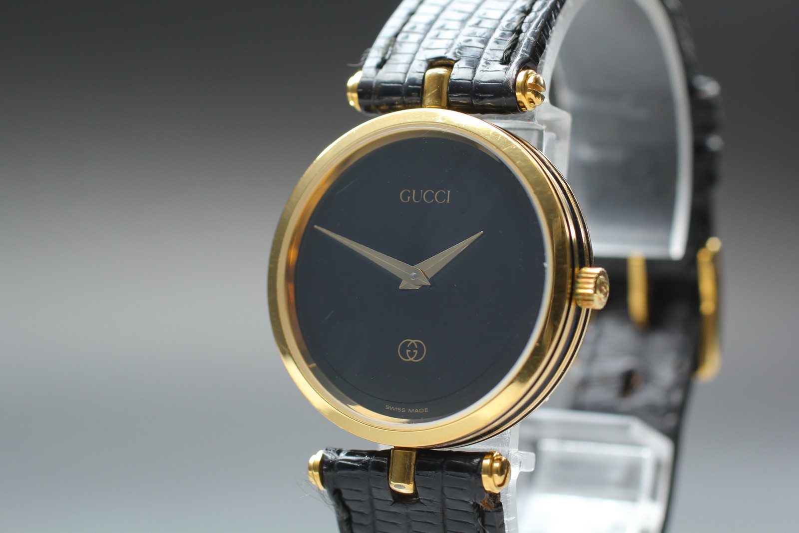 [Near MINT] Vintage GUCCI 2000M 30mm Black Dial Quartz Men’s Watch from JAPAN
