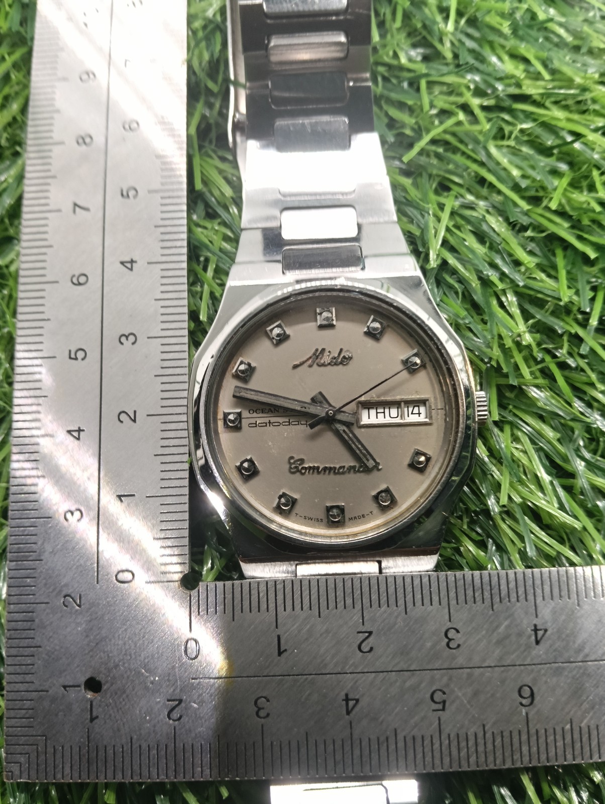 Vintage Mido Commander Ocean Star Datoday 8018