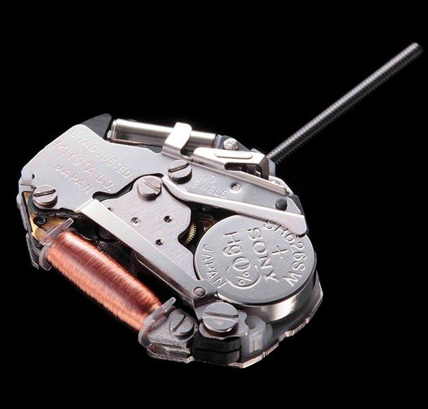 MWC G10LM Military Watch | 50m | No Date | Screw Case Back | Olive Strap