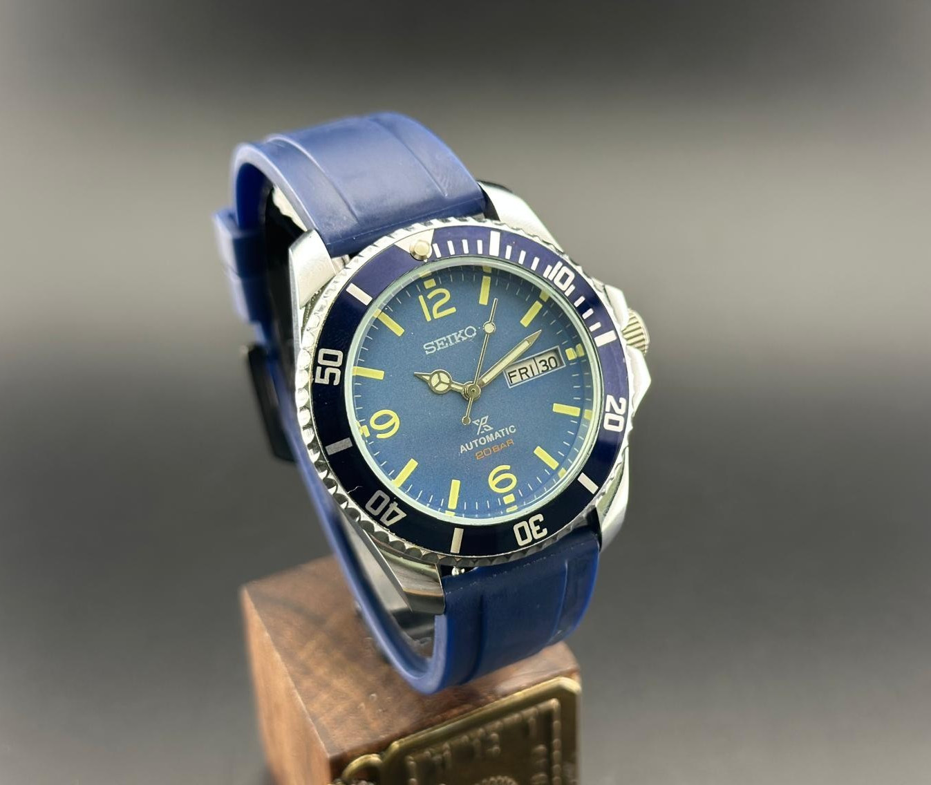 Vintage Seiko Diver’s Look Automatic Rotating Bezel 6309A Day & Date Men’s Watch