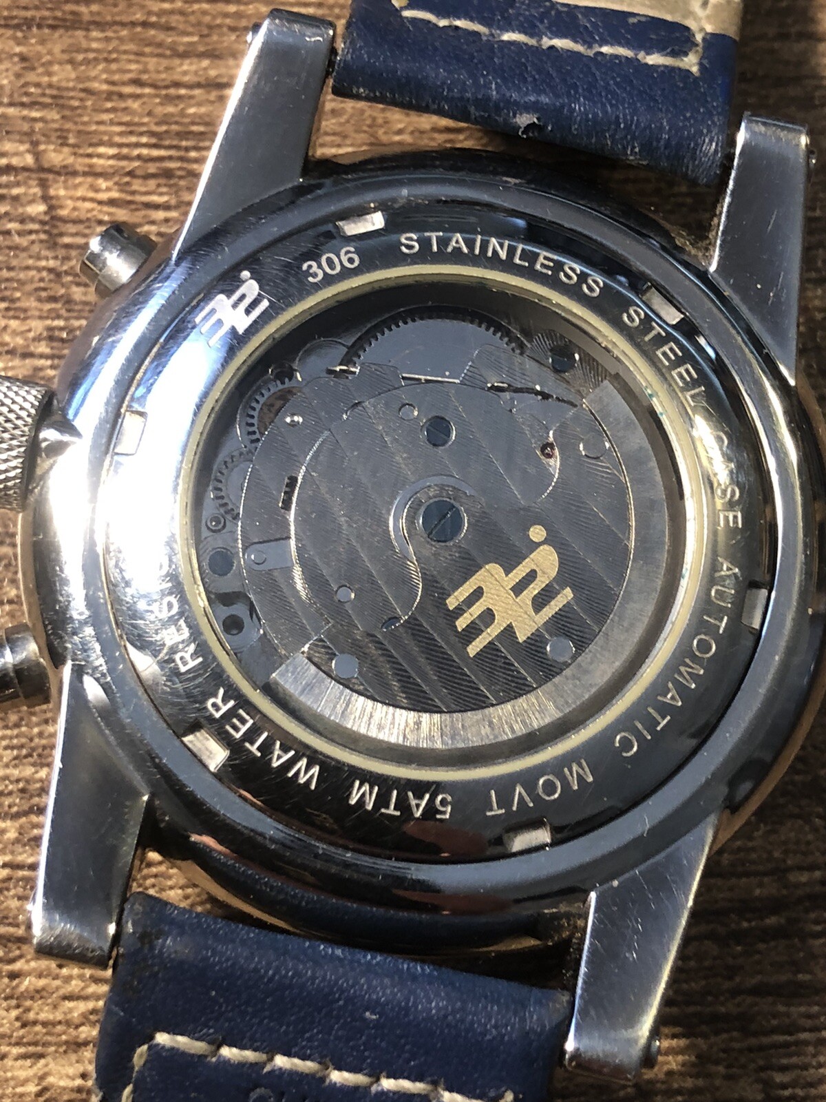 Men’s 32 Degrees Watch Automatic Sun & Moon, Date,Month Wristwatch Runs