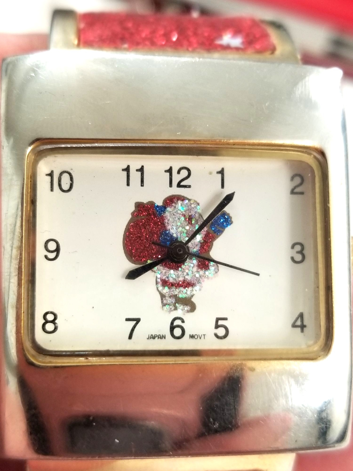 Hugo Red Christmas Cuff Watch Santa Stars New Battery Vintage