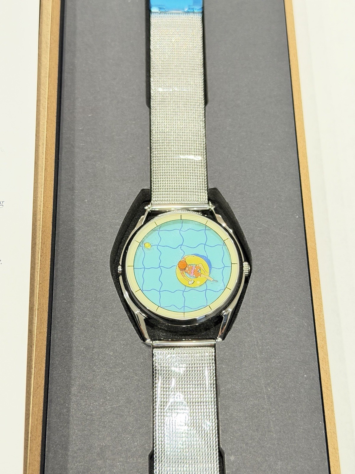 Mr. Jones Watches “A perfectly useless afternoon” Quartz Milanese Bracelet 2025