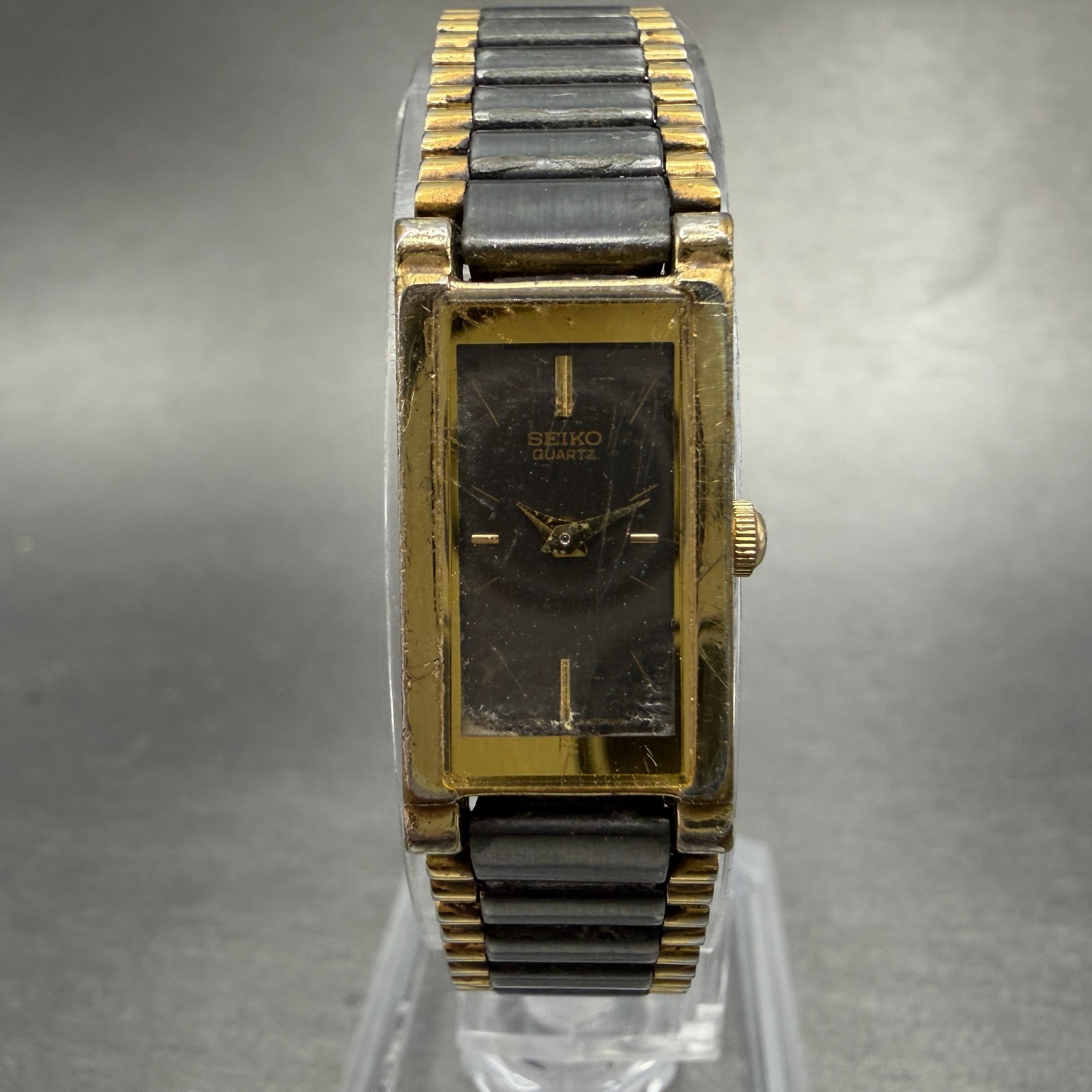 Seiko Tank Watch Women 13mm Black Dial Black & Gold Tone 1E20-551H New Battery 4