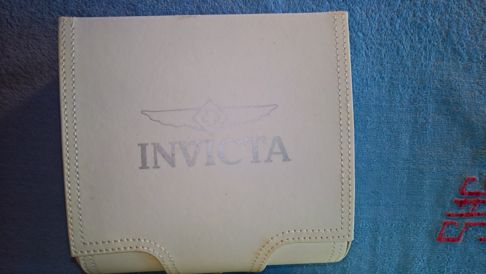 Invicta women’s assorted band watch set in box