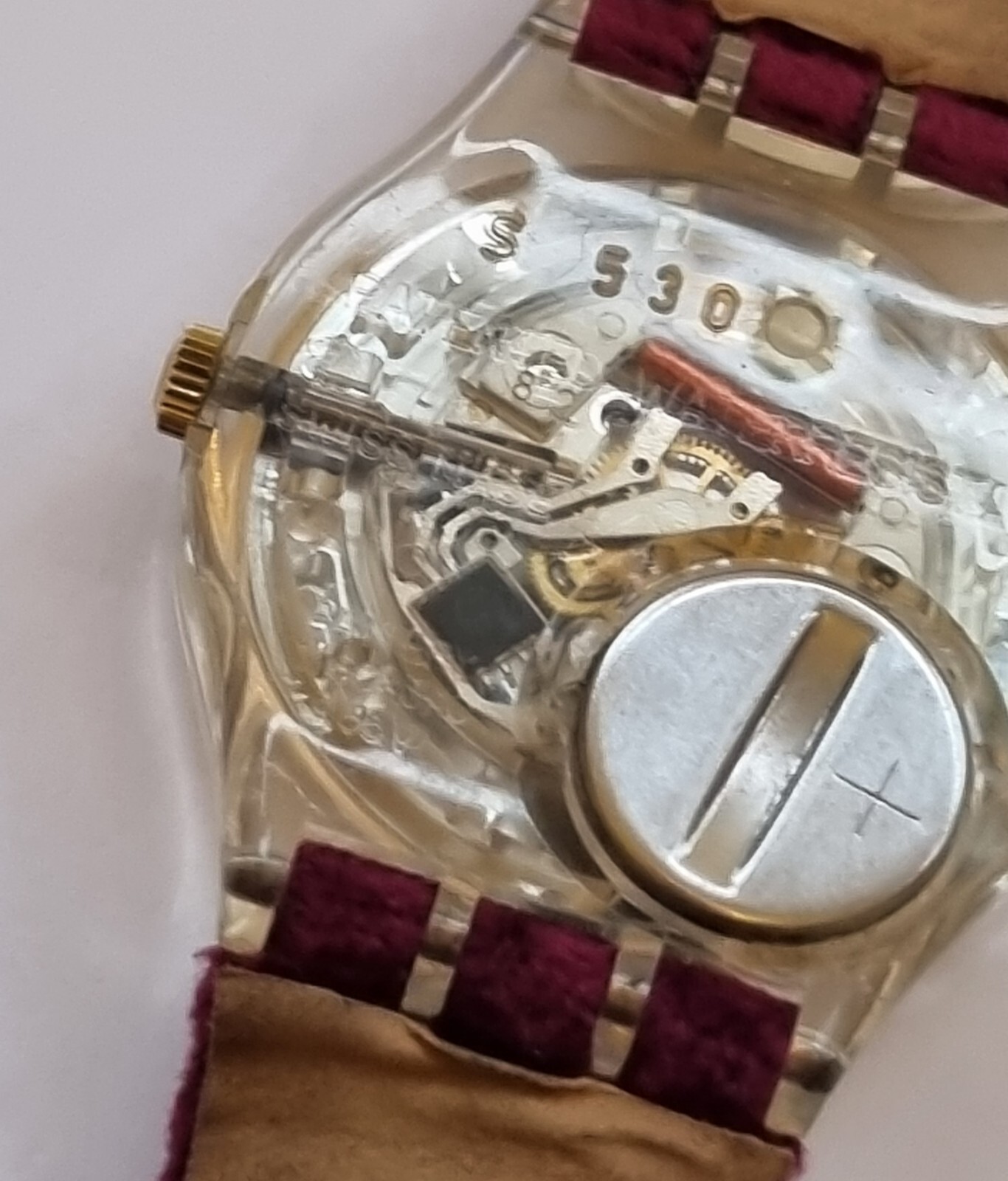 Vintage Swatch Saint Velours 33mm Quartz Purple Velvet Strap Watch GK203 (1995)