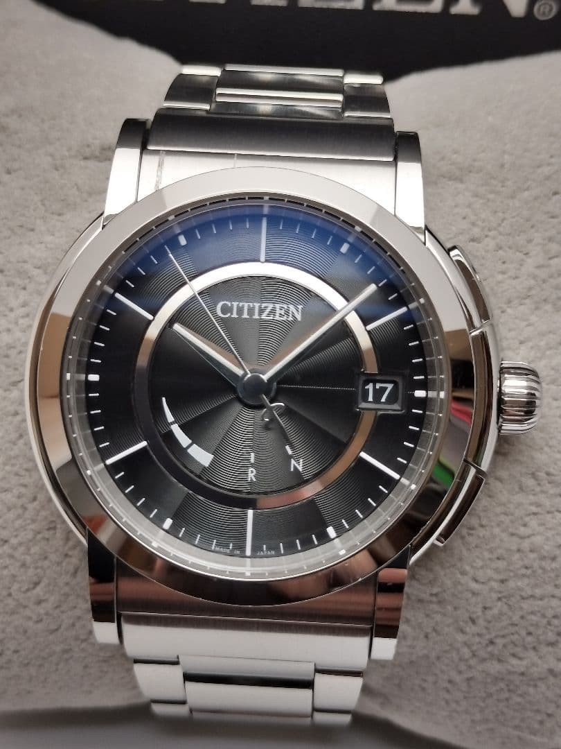 Citizen Series 8 Solar Watch Analog Ref H11A-T014321 wrist 18.6cm/7.3in