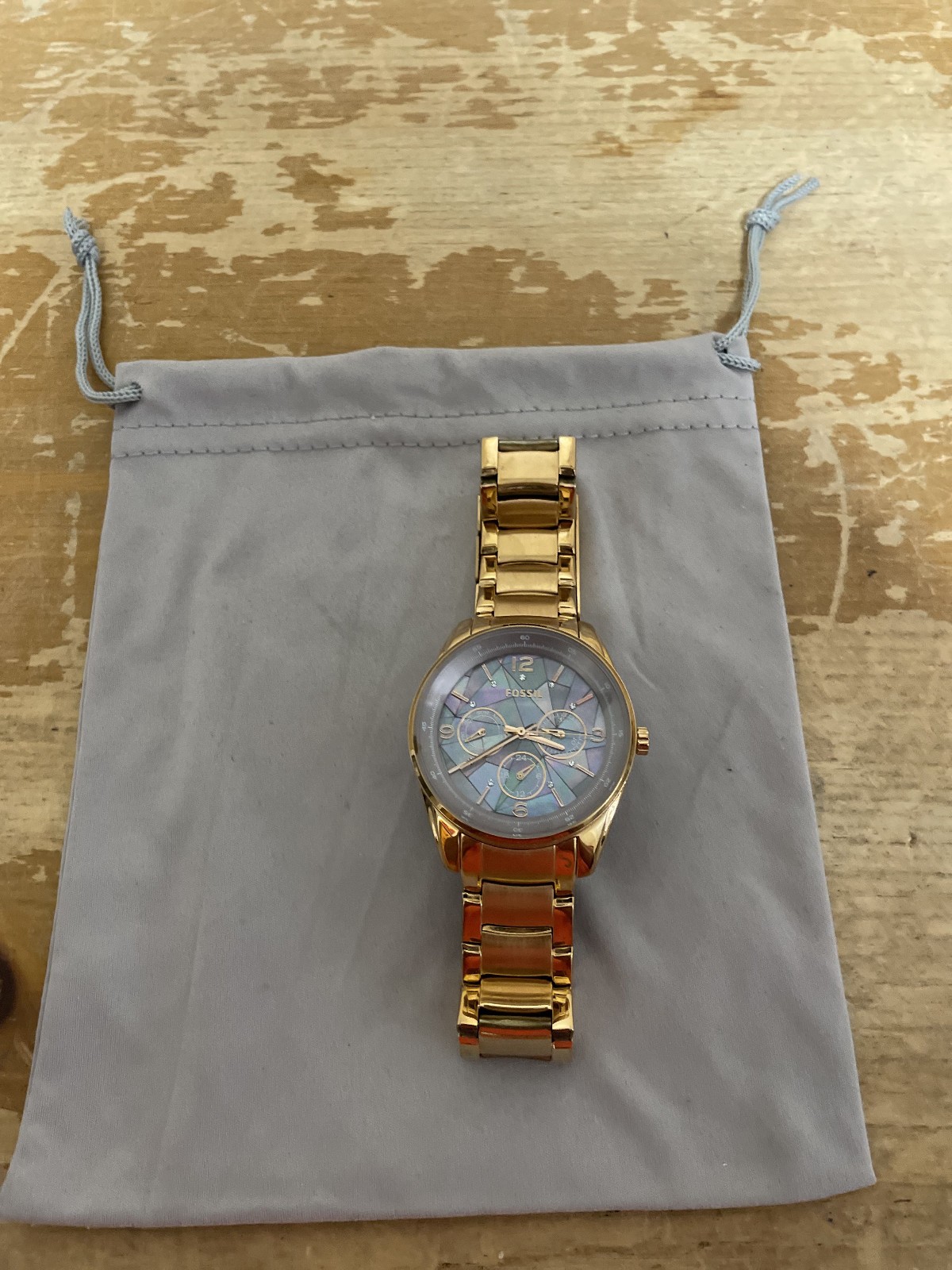 Fossil BQ 1681 Abalone Rainbow Mother Of Pear l5ATM 3 Eye Face Dial Wristwatch