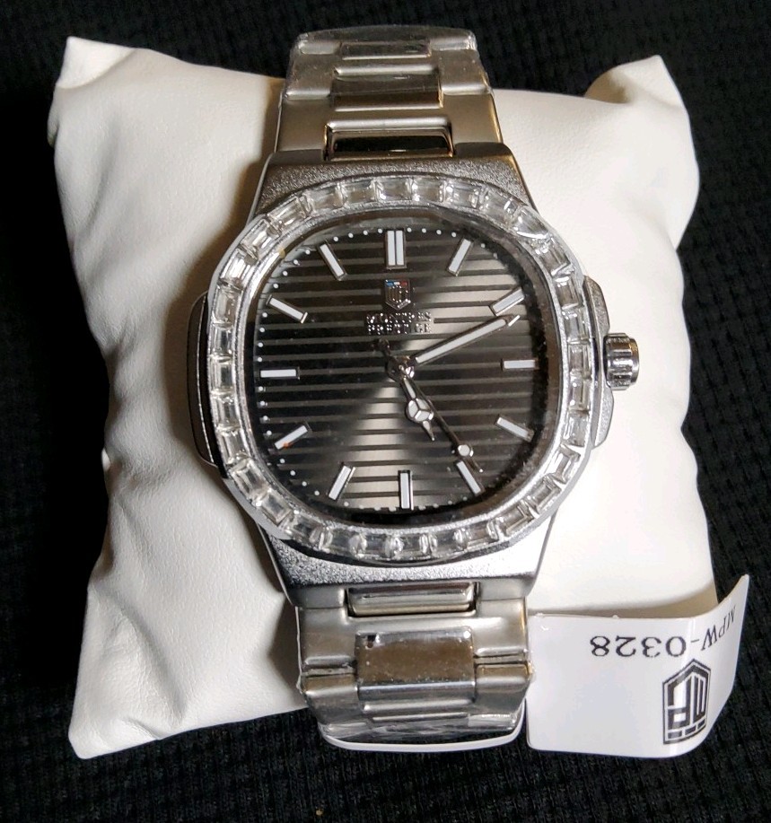 NEW Montres Prestige X Invicta Men’s 40mm Quartz Baguette Crystals SS Watch